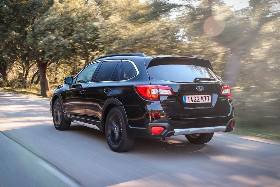 El Subaru Outback Black Edition se distingue, entre otras cosas, por los detalles en verde.