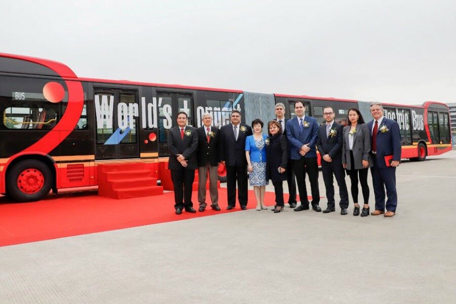 BYD ha conseguido fabricar el autobús eléctrico más largo del mundo