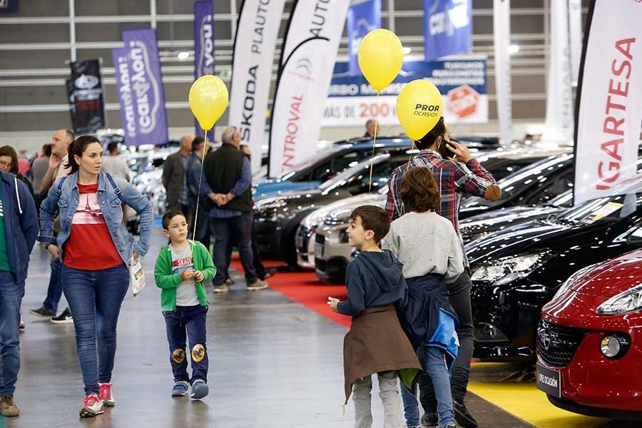 Además de la ofertas de coches, el Salón cuenta con una amplia agenda de actividades, como atracciones infantiles o ‘Food Trucks’.