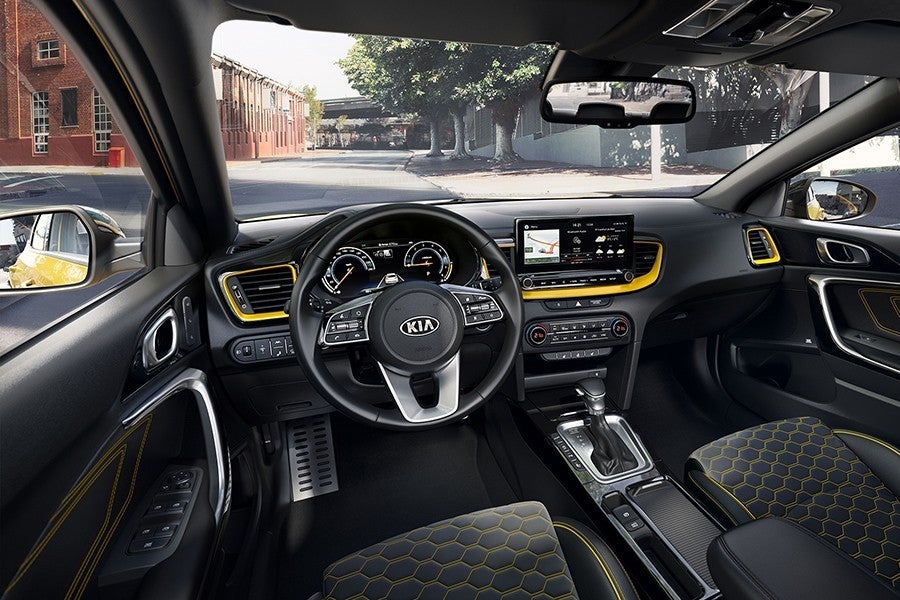 El interior es común con los Ceed, pero con algunas diferencias.