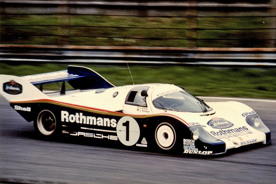 El Porsche 956L era inalcanzable por todos los demás.