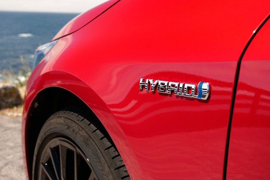 El sistema híbrido se ha optimizado y mejorado mucho en este Corolla.