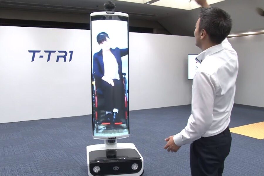 El T-TR1, un robot diseñado por Toyota para la movilidad virtual, que permite asistir a los JJOO por telepresencia.