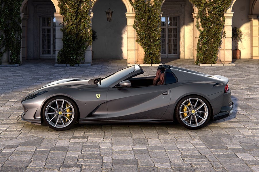 El techo retráctil del Ferrari 812 GTS se abre en 14 segundos.