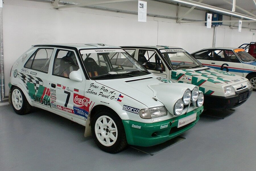 El Felicia Kit Car plantó cara en el campeonato del mundo de rallys.