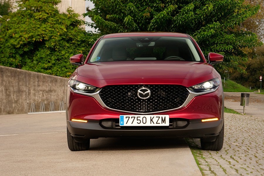 El comportamiento de este CX-30 es noble y seguro.
