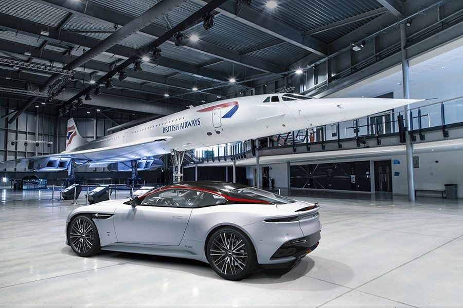 El Aston Martin Concorde mantiene l bloque V12 de 725 CV de potencia.