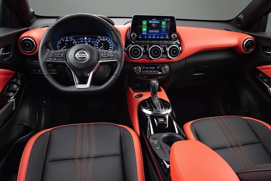 El interior del Juke presenta un diseño muy actual y ofrece varias opciones de personalización.