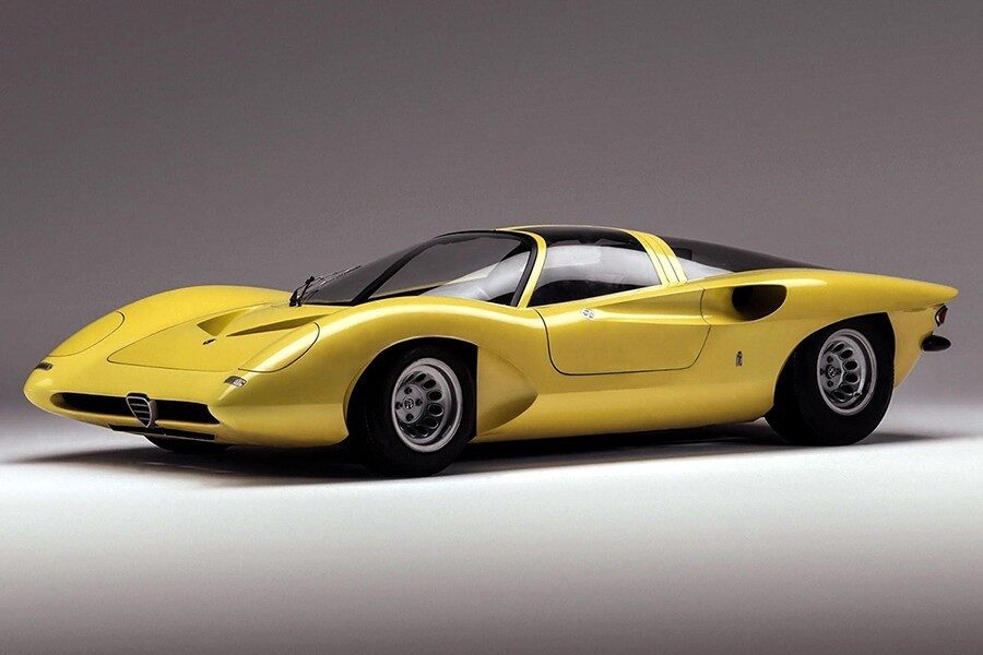 Pininfarina diseñó este concept que tuvo también su reflejo en Ferrari.