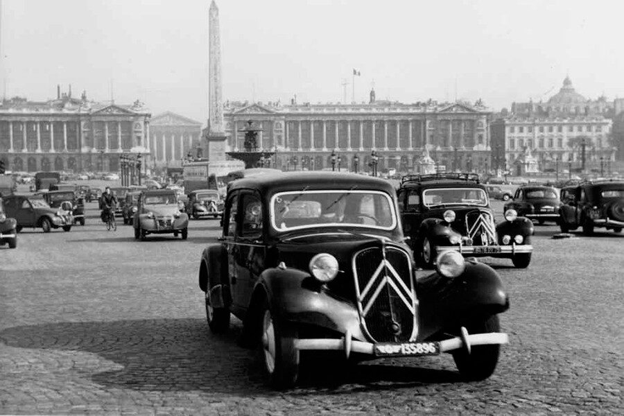 Los problemas de los primeros Traction arruinaron a Citroën hasta que los solucionó. El coche fue un éxito absoluto.