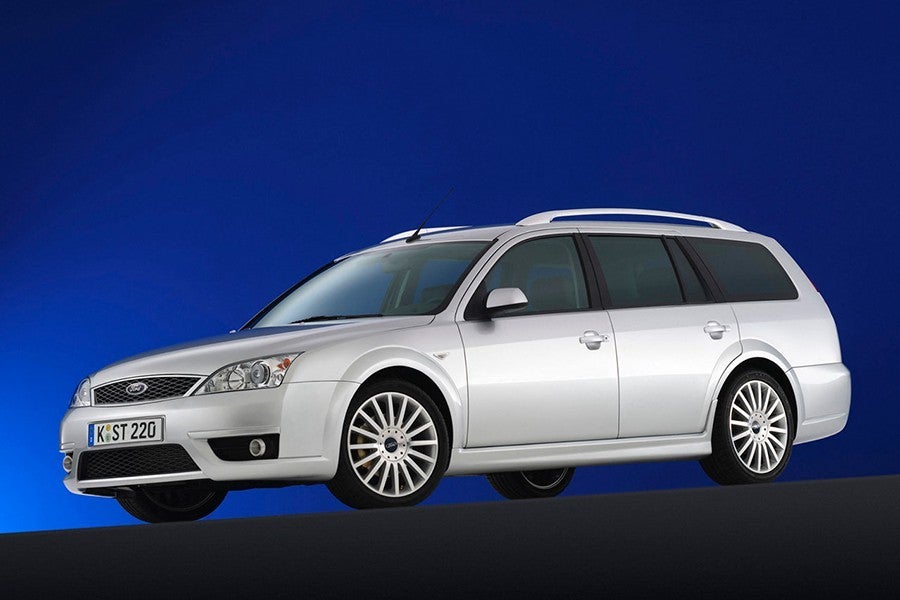 El Ford Mondeo ST 220 es un verdadero lobo con piel de cordero.