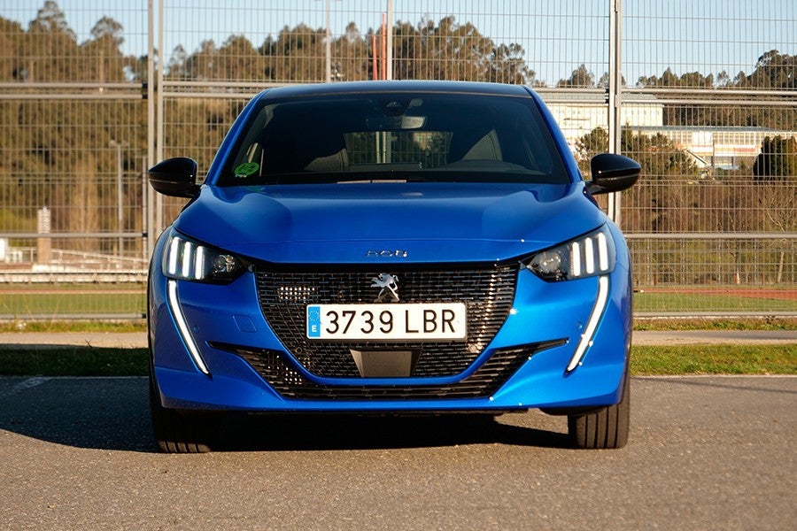 El motor de 130 CV ofrece unas prestaciones más que suficientes para divertirnos.