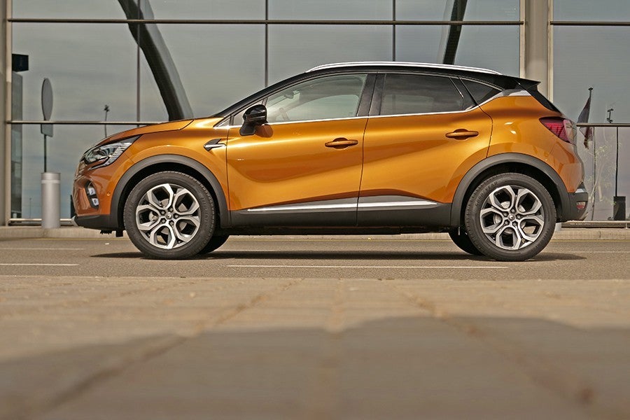 El nuevo Captur mantiene las proporciones del anterior, pero lo supera en todo.