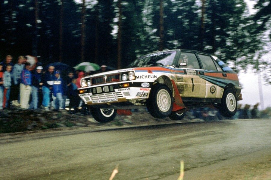 El Lancia Delta arrasó en el Mundial de Rallys.