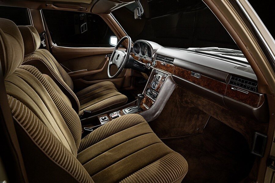 El Mercedes 450 SEL 6.9 copió la suspensión del CX para garantizar el máximo confort.