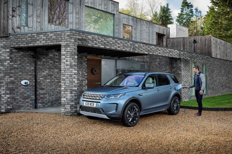 Land Rover Discovery Sport PHEV 2020.