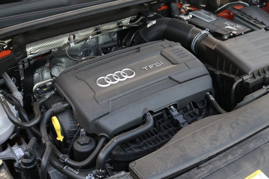 Prueba del Audi Q3 40 TFSI quattro 2019 motor.