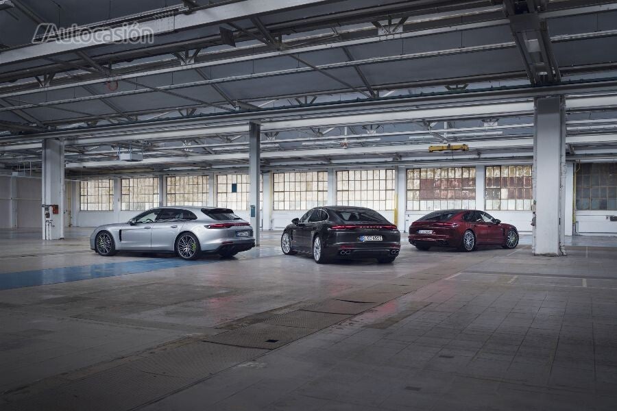 Porsche Panamera 2021