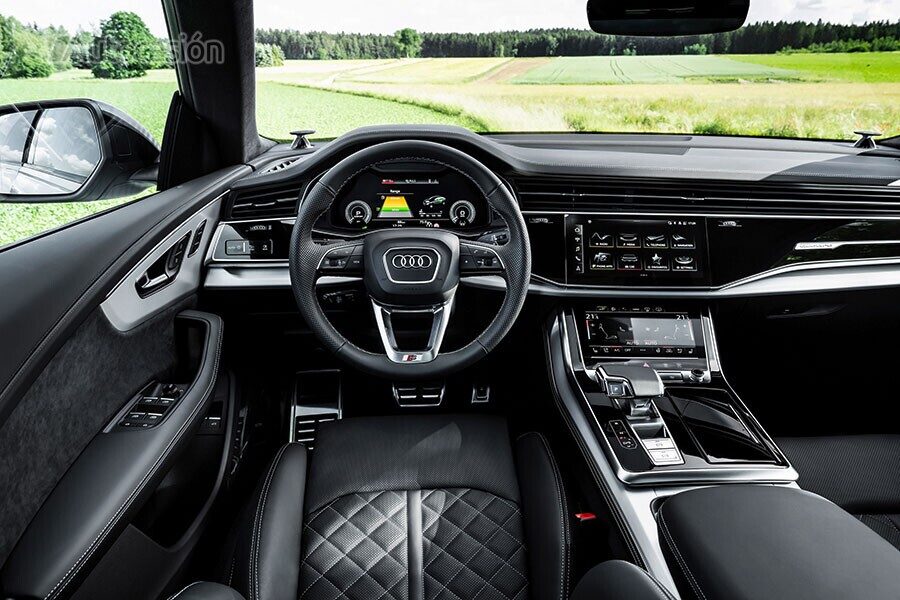 El interior del Audi Q8 híbrido enchufable es prácticamente idéntico al de las versiones con motores de combustión.