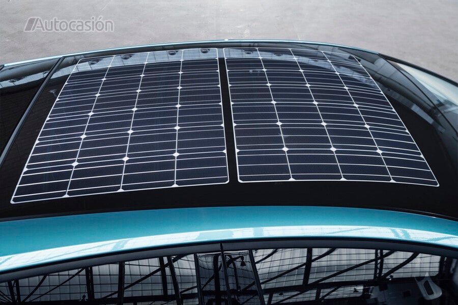 El Prius PHEV es el primer modelo de producción que puede montar paneles solares.