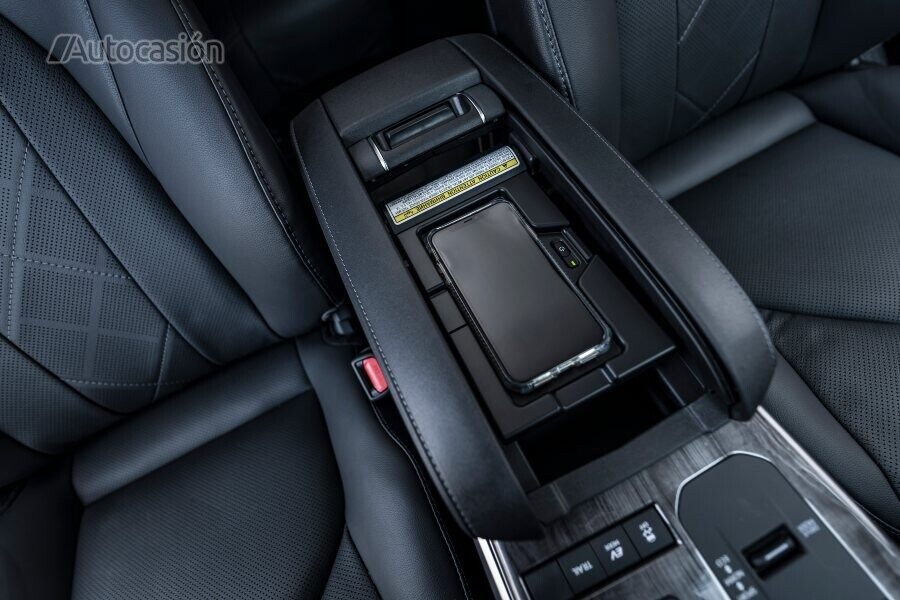 Toyota Highlander híbrido 2021 interior