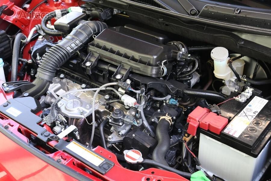 Suzuki Swift MHEV 2021 motor