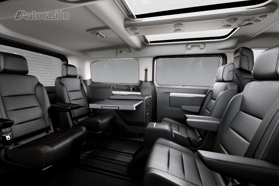 Citroën ë-Spacetourer interior
