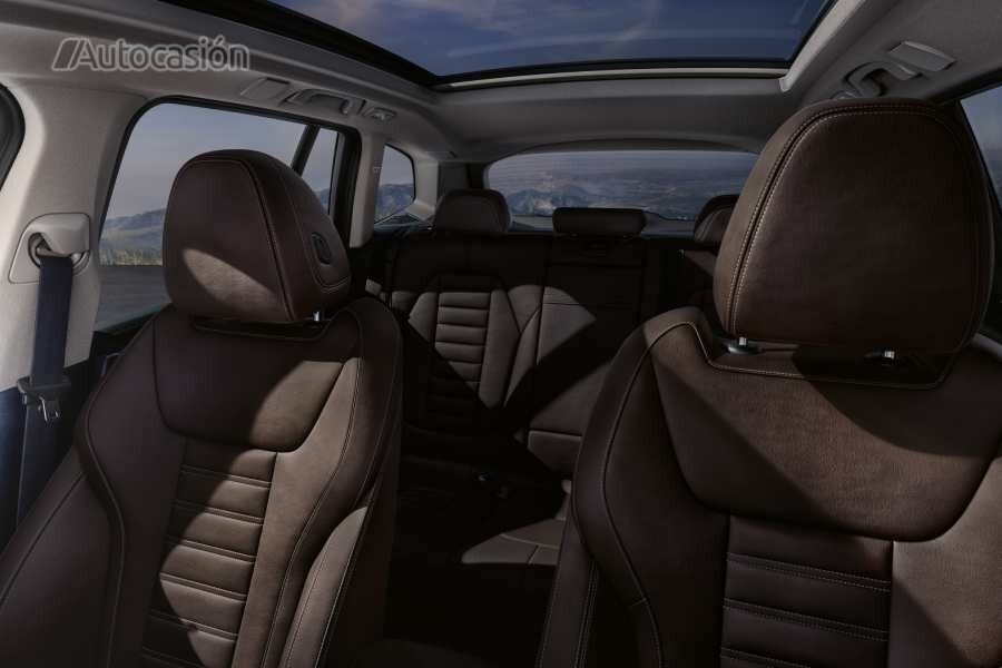La habitabilidad en el interior del BMW iX3 es la misma que en el X3, la variante no eléctrica del modelo.