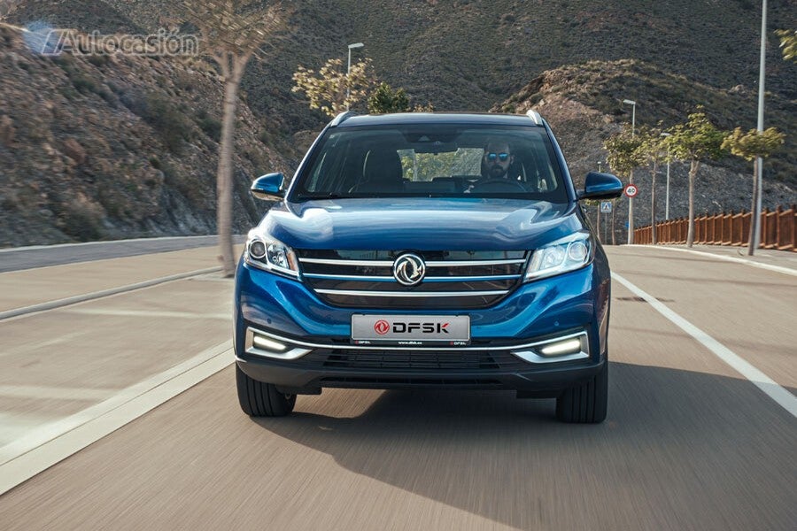 El motor cumple con solvencia.