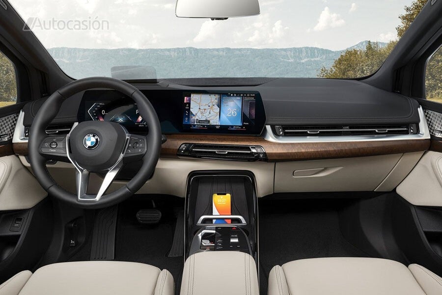 Tras el iX, estrena el BMW Curved Display.