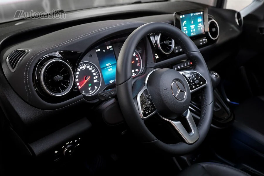 Mercedes Clase T 2022 interior