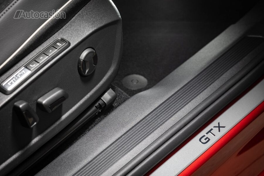 Volkswagen ID.5 GTX interior
