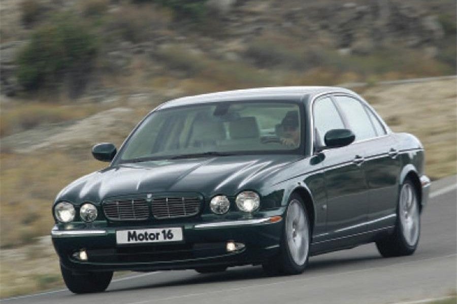Jaguar XJ6D