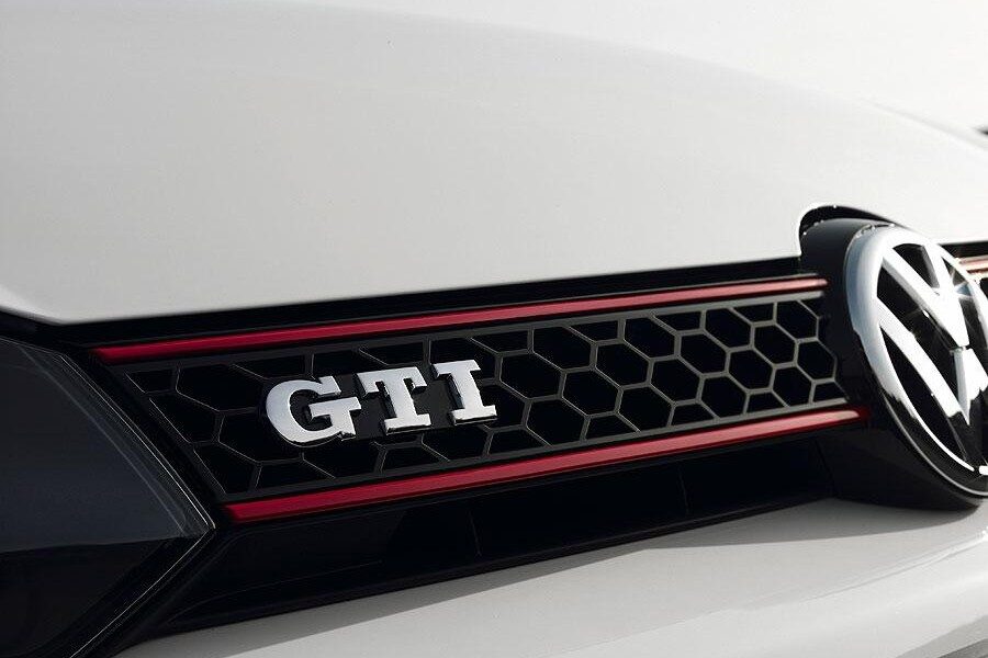 Volkswagen Golf GTI VI