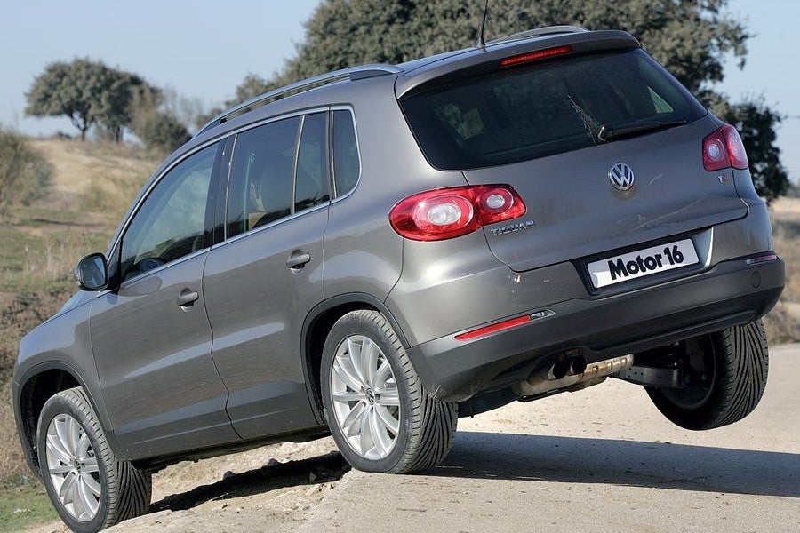 Honda CR-V 2.0 vs. VW Tiguan 1.4 TSI