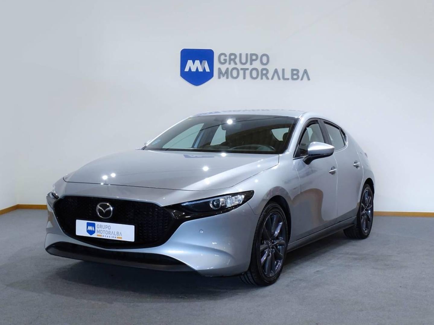 MAZDA Mazda3 Mazda3 2.0 e-Skyactiv-G Homura Aut. 90kW