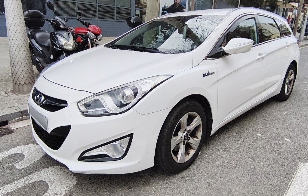 HYUNDAI i40 i40 CW 1.7CRDI GL Bluedrive