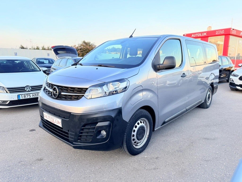 OPEL Vivaro Combi M1 OPEL Vivaro Combi M1 Berlina Automático de 4 Puertas
