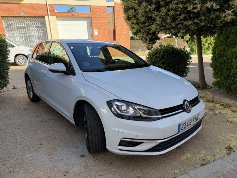 VOLKSWAGEN Golf Golf 1.6TDI Advance 85kW