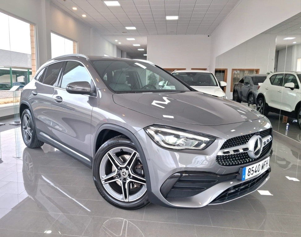 MERCEDES-BENZ Clase GLA GLA 200d 8G-DCT
