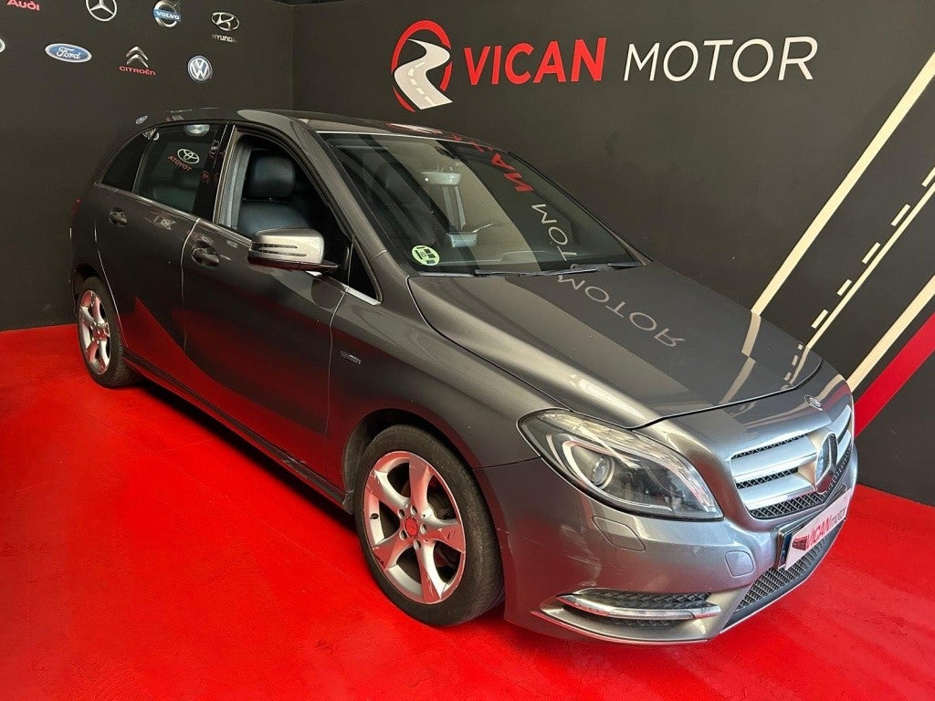 MERCEDES-BENZ Clase B B 180 BE