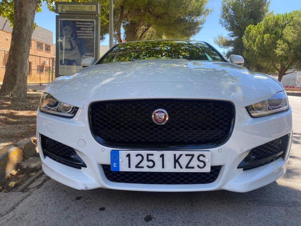JAGUAR XE 2.0 D180 180 R-SPORT AUTOMATICO