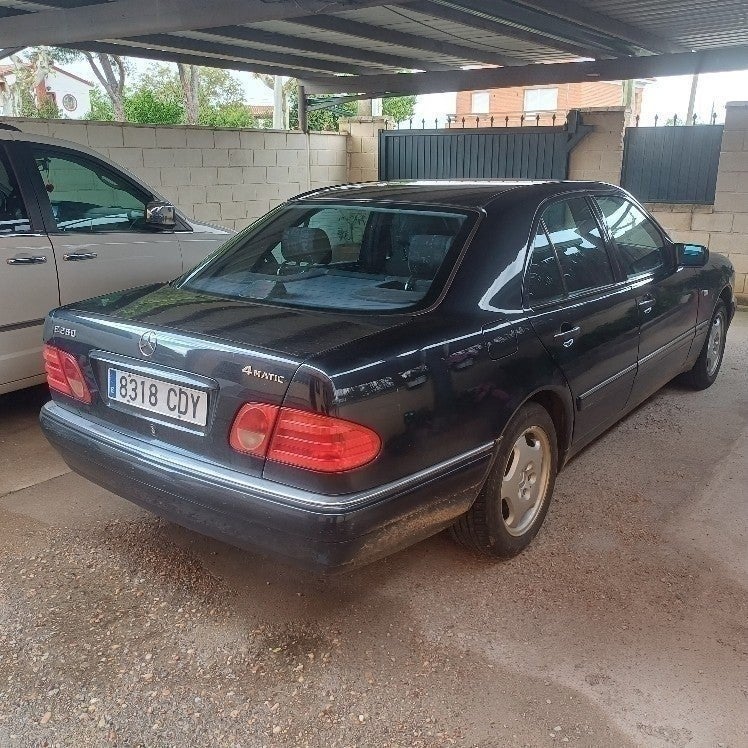 MERCEDES-BENZ Clase E E 280 V6 4Matic Avantgarde