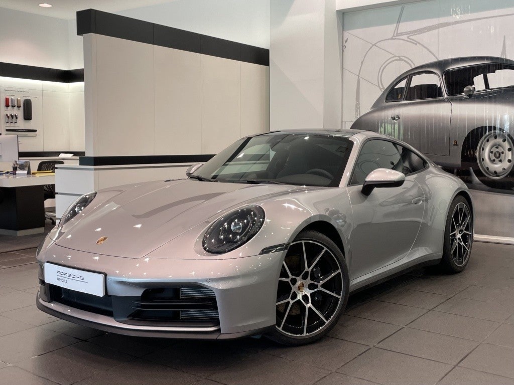 PORSCHE 911 911 Carrera