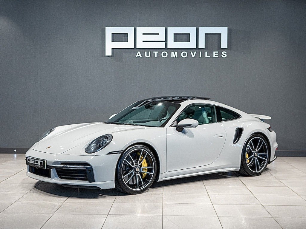 PORSCHE 911 911 Turbo S Coupé PDK