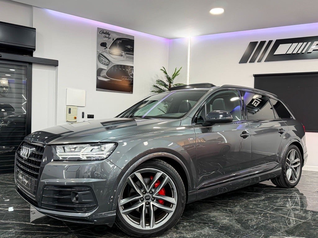 AUDI Q7 Q7 3.0TDI Black line edition quattro Tip. 200kW