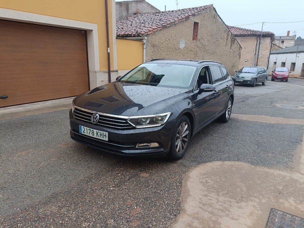 VOLKSWAGEN Passat Passat 2.0TDI R-Line Exclusive 110kW