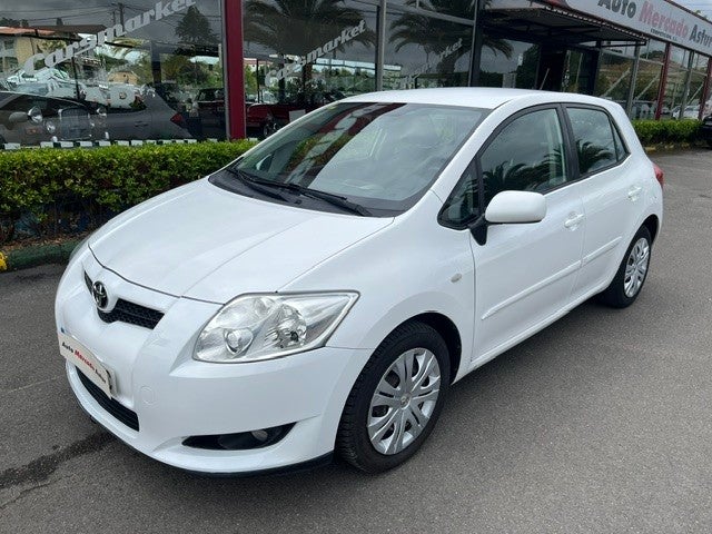 TOYOTA Auris Auris 1.4 VVT-i Luna