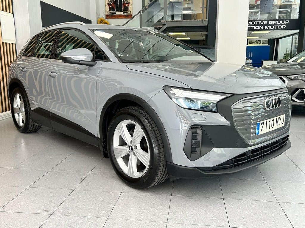 AUDI Q4 e-tron 35 Business Advanced