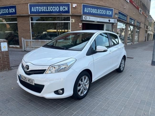 TOYOTA Yaris Yaris 1.0 Active